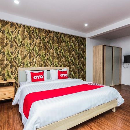 Oyo 435 Frame Residence Phuket Eksteriør billede