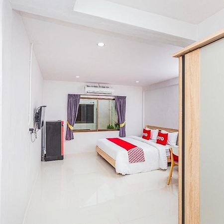 Oyo 435 Frame Residence Phuket Eksteriør billede