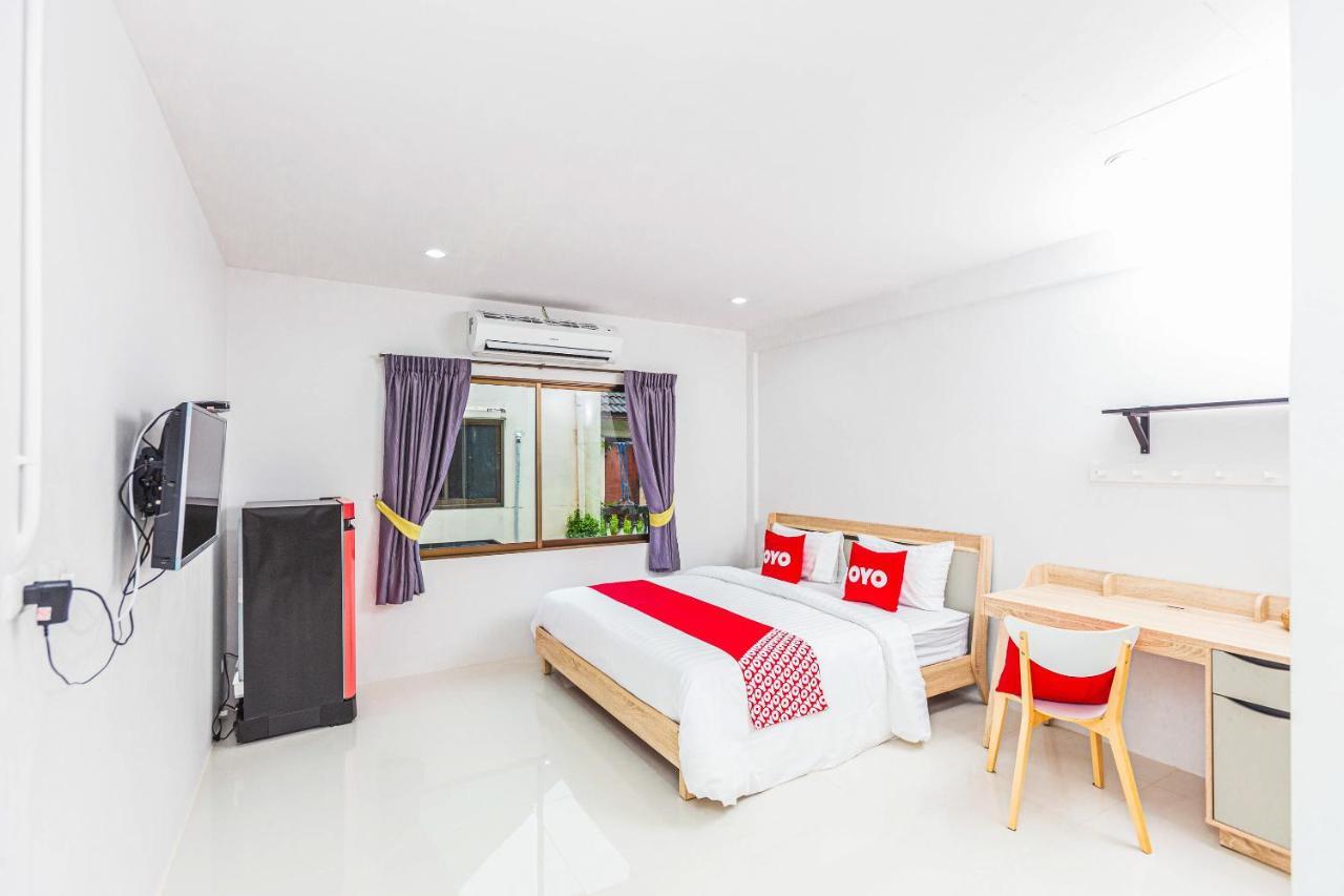 Oyo 435 Frame Residence Phuket Eksteriør billede