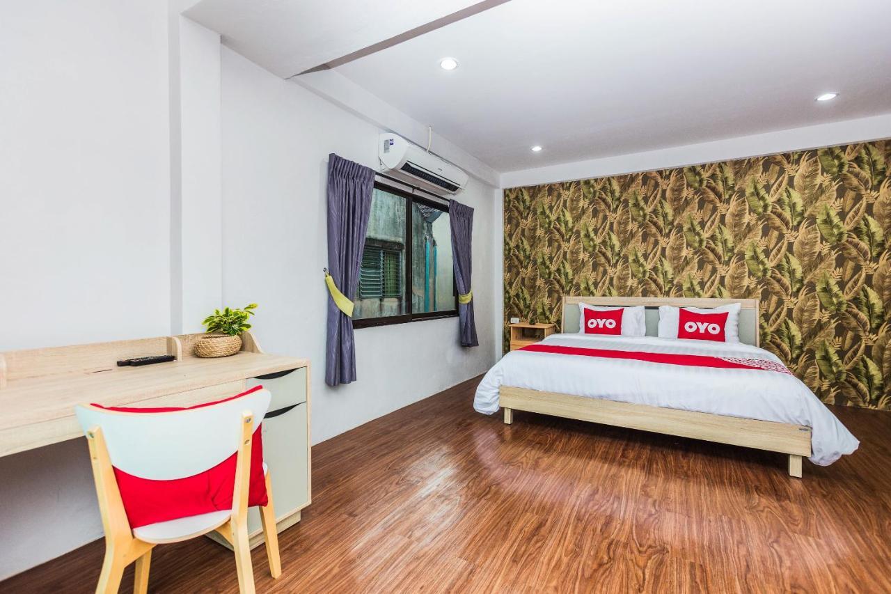 Oyo 435 Frame Residence Phuket Eksteriør billede